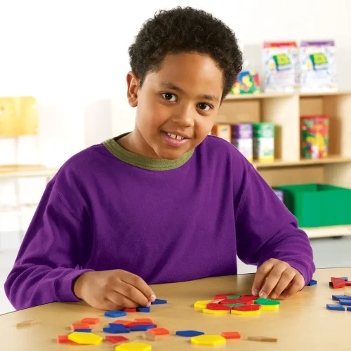 Alternative view of Learning Resources Puzzle Plastic Pattern Blocks - 0.5 cm, Set of 250