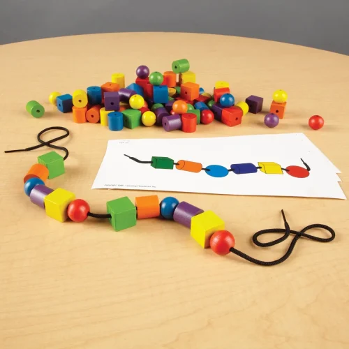 Alternative view of Learning Resources Puzzle Beads & Pattern Cards Activity Set