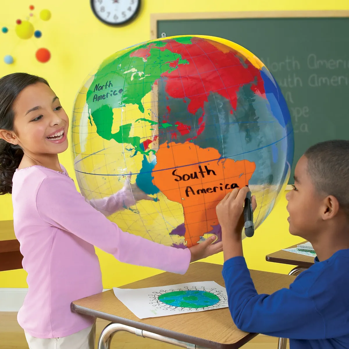 Learning Resources Puzzle Giant Inflatable Labeling Globe - Image 4