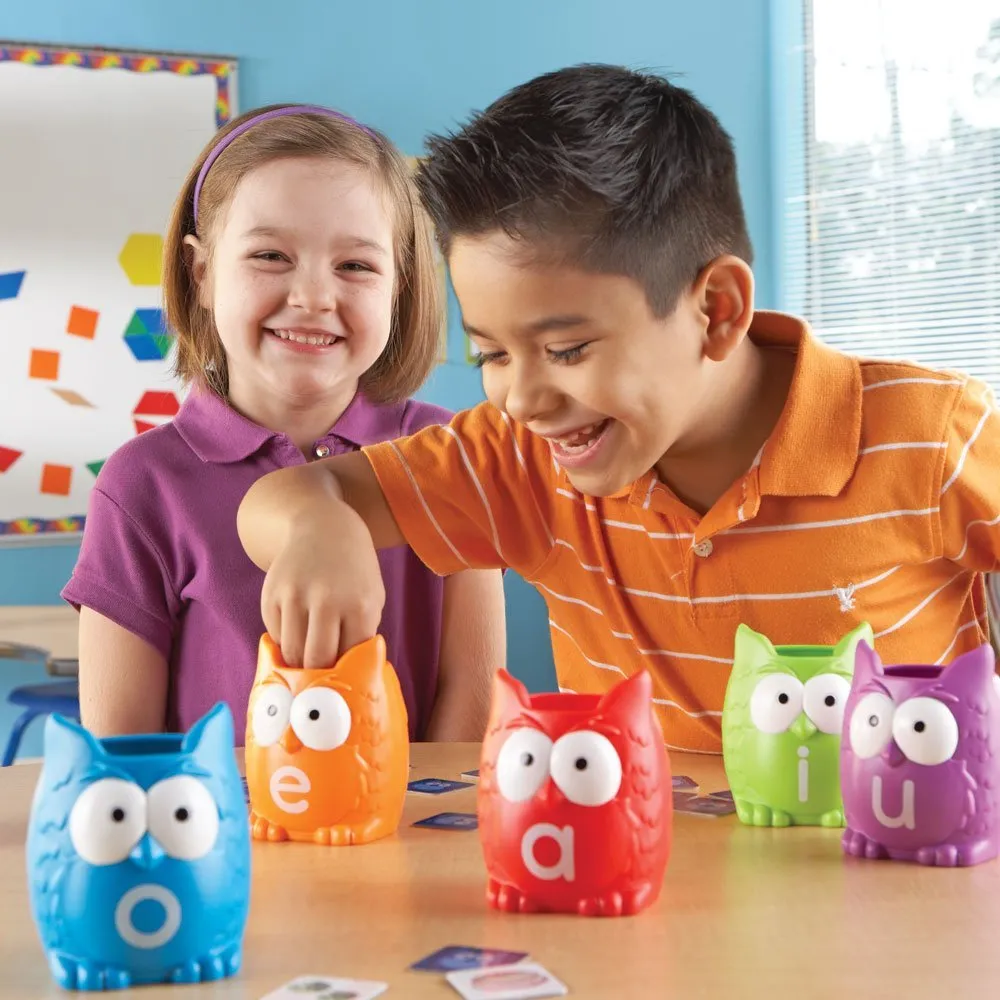 Vowel Owls™ Sorting Set - Image 3