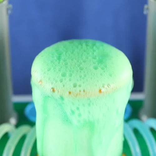 Alternative view of Beaker Creatures Liquid Reactor Super Lab