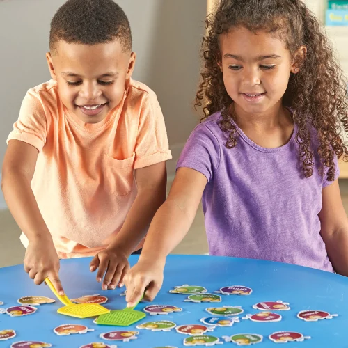 Alternative view of Learning Resources Puzzle Sight Word Swat!® A Sight Words Game