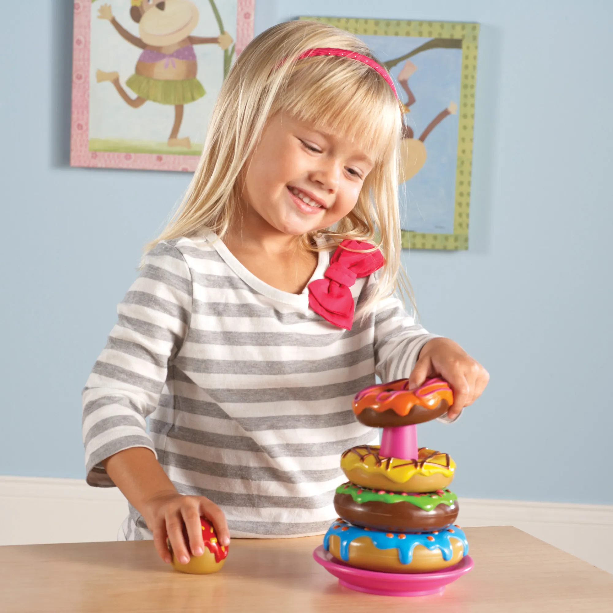 Learning Resources Puzzle Smart Snacks® Stack 'em Up Doughnuts - Image 4