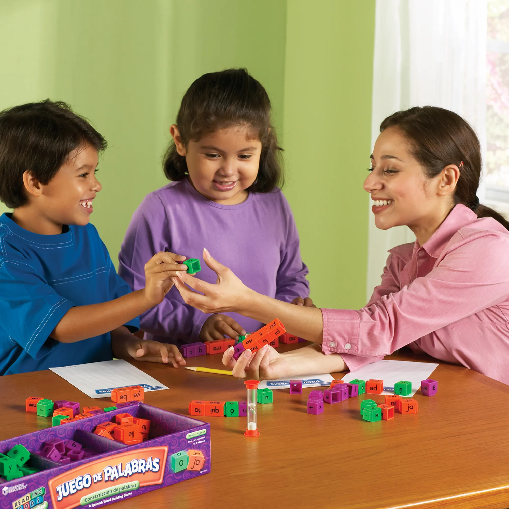 Learning Resources Puzzle Juego de Palabras Spanish Reading Rods Word Game - Image 4