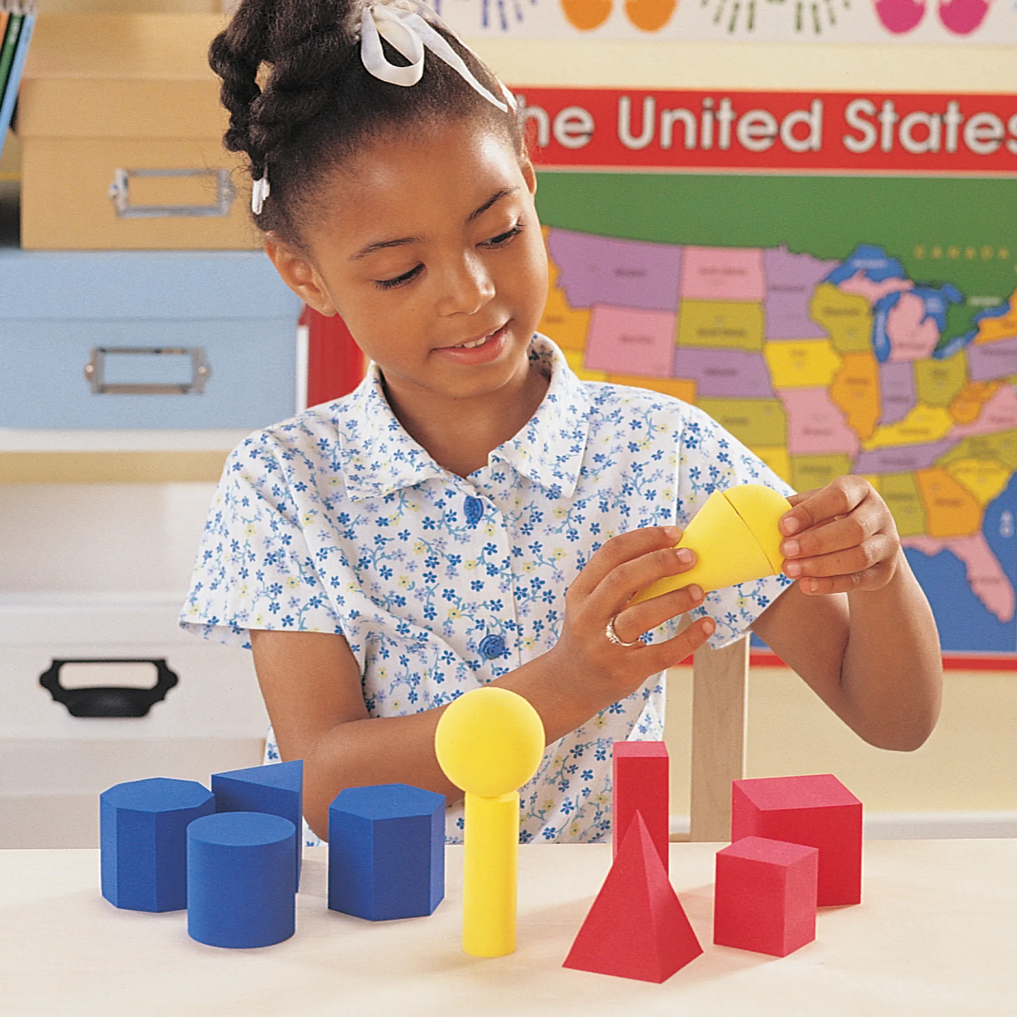 Learning Resources Puzzle Hands-On Soft™ Geometric Solids - Image 3