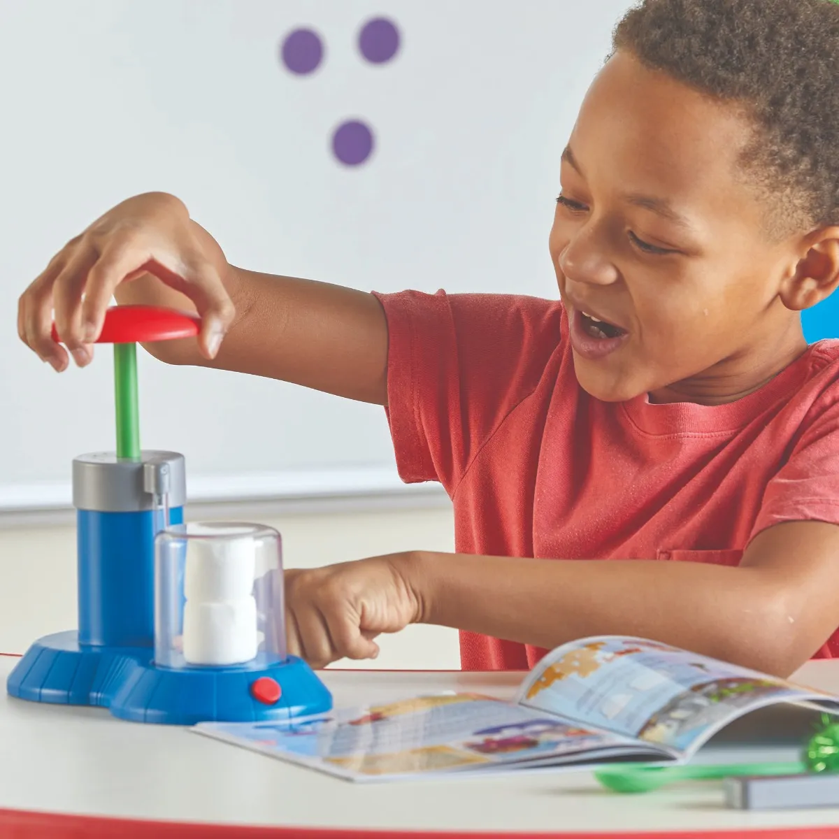 Learning Resources Puzzle STEM Explorers™ Super Hero Science Set - Image 12