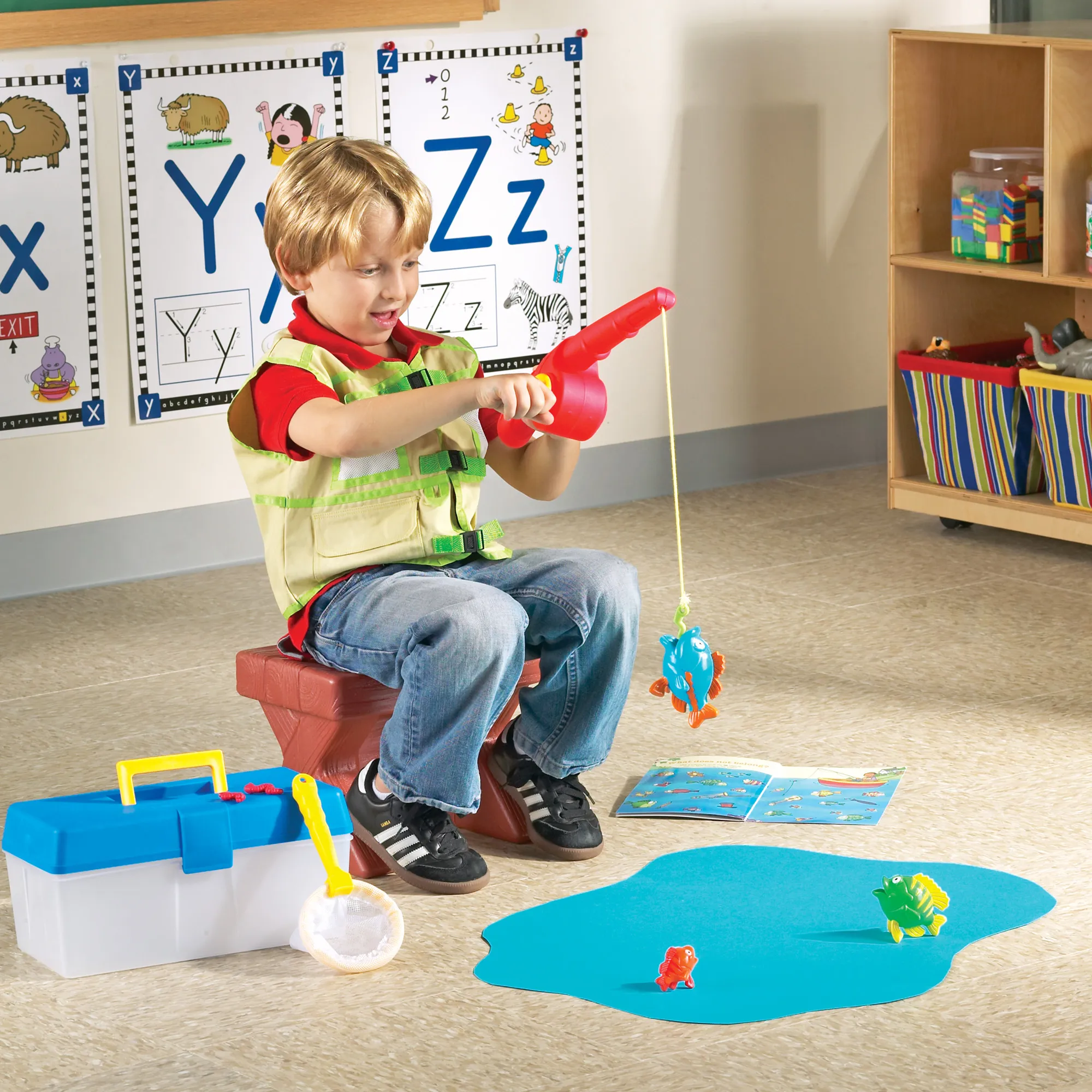 Learning Resources Puzzle Pretend & Play® Fishing Set - Image 8