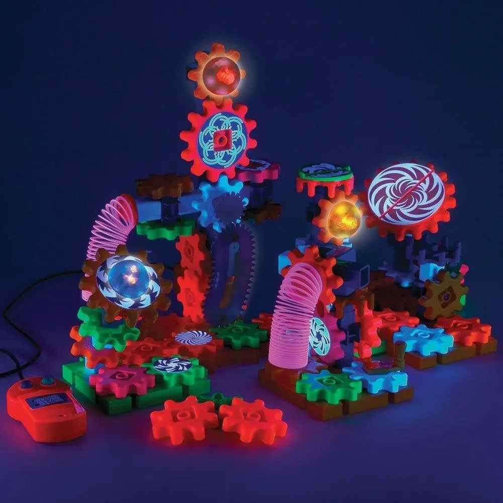 Learning Resources Puzzle Gears! Gears! Gears!® Lights & Action Motorized Building Set - Image 3