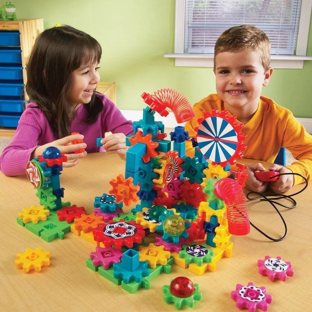 Learning Resources Puzzle Gears! Gears! Gears!® Lights & Action Motorized Building Set - Image 4