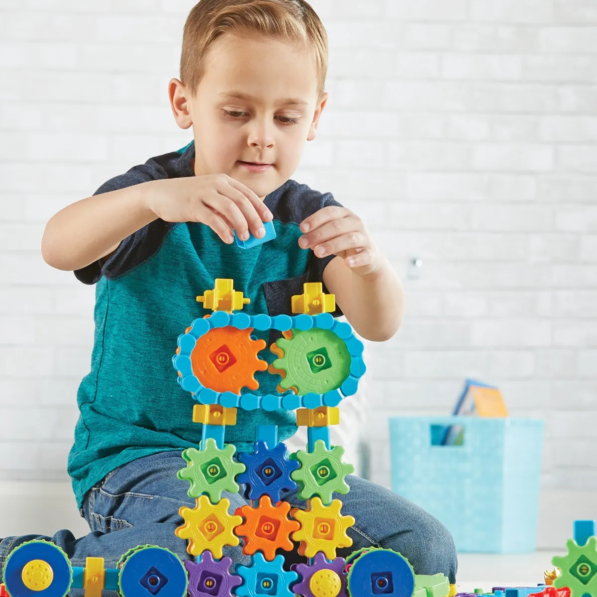 Learning Resources Puzzle Gears! Gears! Gears!® Mega Builds - Image 12